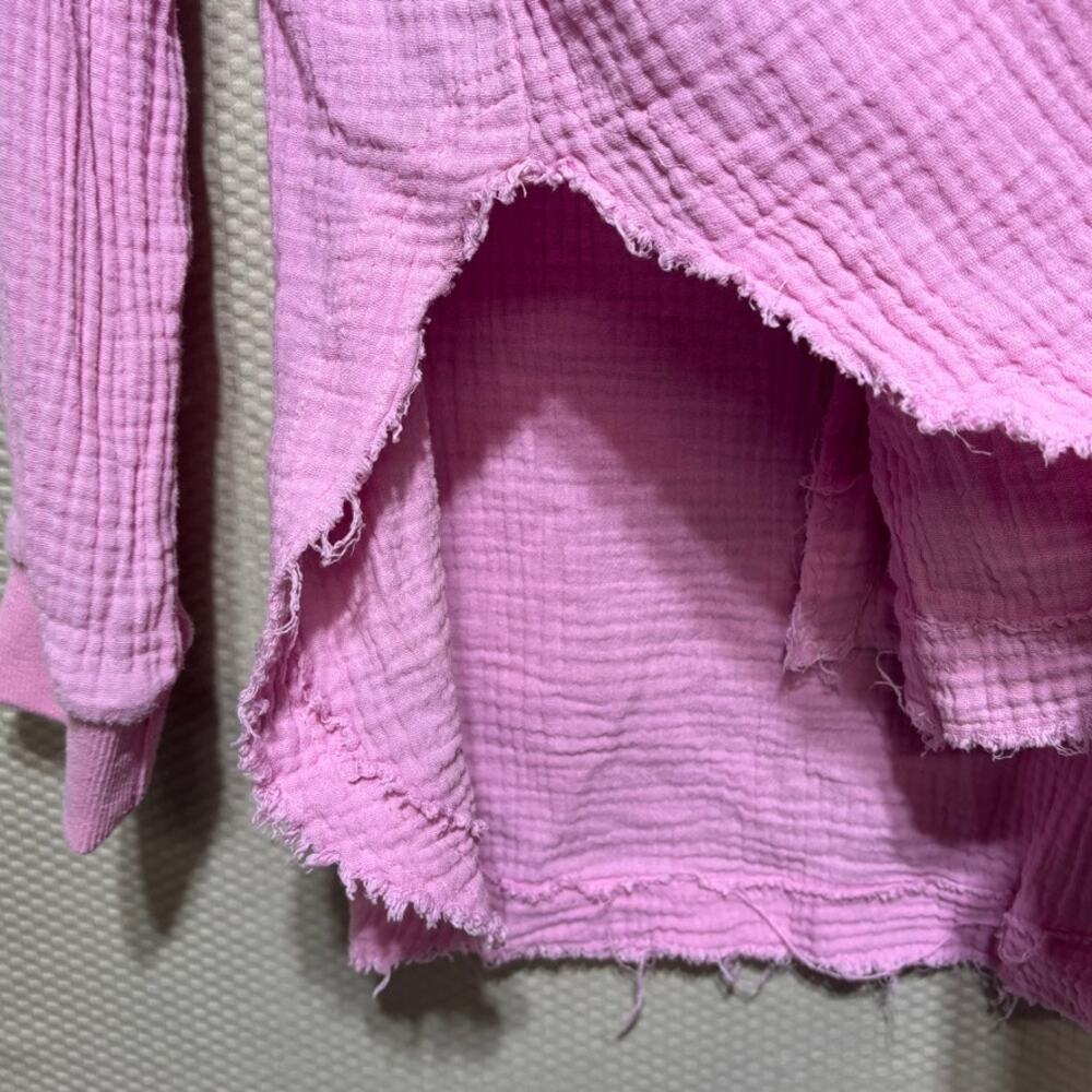 Pink Lily Lavender Gauze Button Down Shirt Raw Hem Oversized Boho Casual Small - Picture 2 of 9